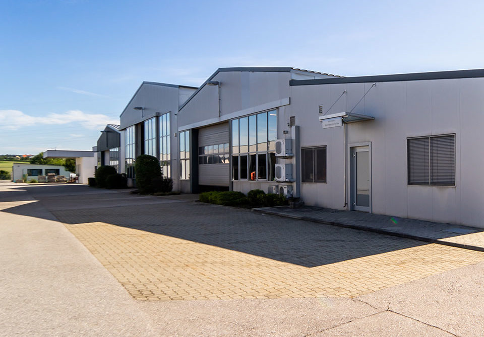 EMH Gewerbeobjekt Hornstein EMH Gewerbeobjekt Hornstein