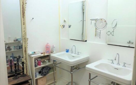 20220209_100918889_iOS